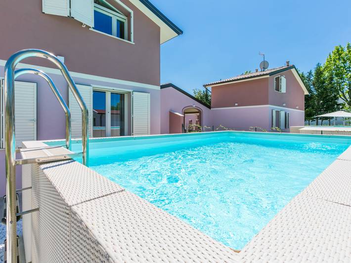 Ferienhaus für 7 Personen, mit Garten und Terrasse