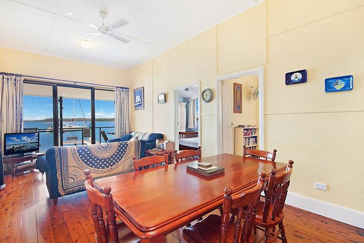 Holiday home for 5 people, with garden and balcony in Lake Macquarie