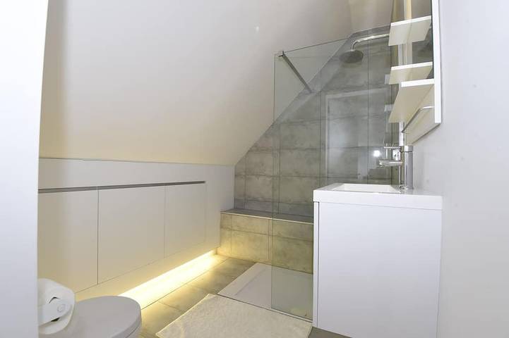 Apartamento entero, Apartamento de 2 dormitorios cerca del centro de Gante in Gante (Flanders), Gante
