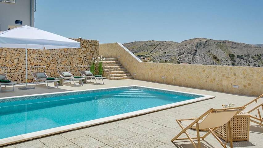 Villa für 6 Personen, mit Ausblick und Pool sowie Garten, mit Haustier in Novalja - 3