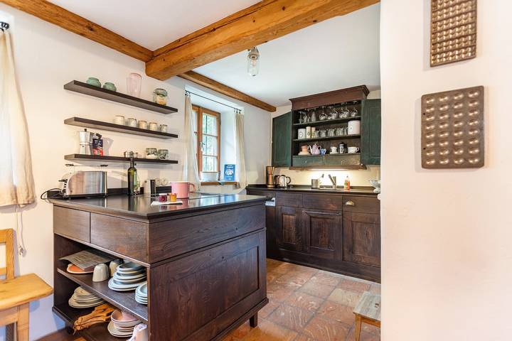 Ganze Wohnung, Ferienhaus 'Landhaus Gustl' mit privater Terrasse, privatem Garten und Wlan in Stottham, Chieming