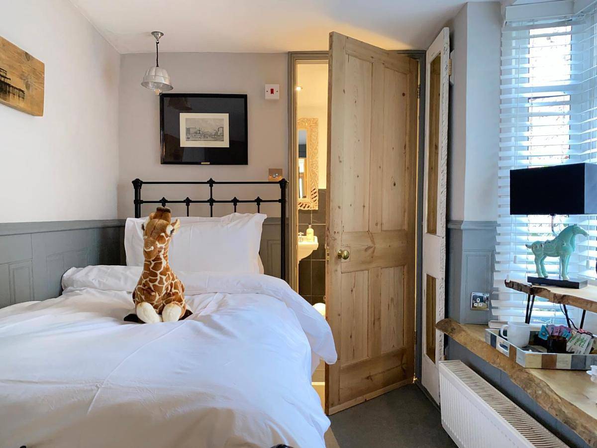 27 Brighton Guesthouse in Brighton, Sussex
