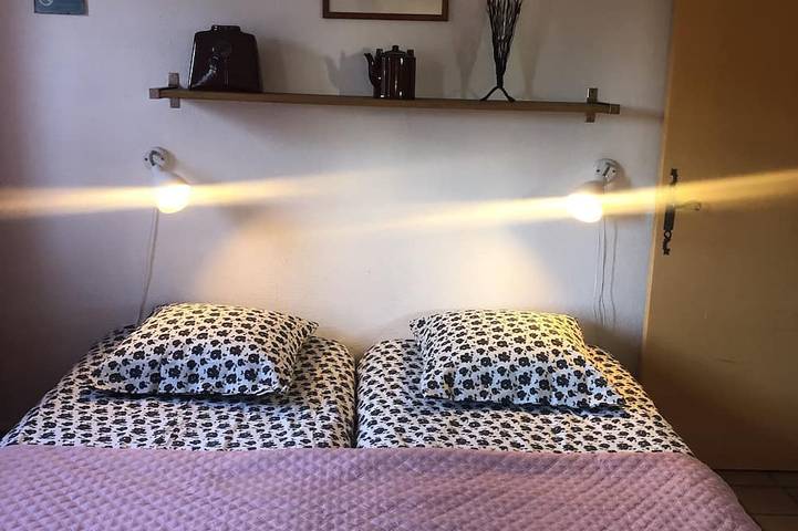 Location de vacances pour 16 personnes, avec terrasse et jardin à Saint-Jurs - 2