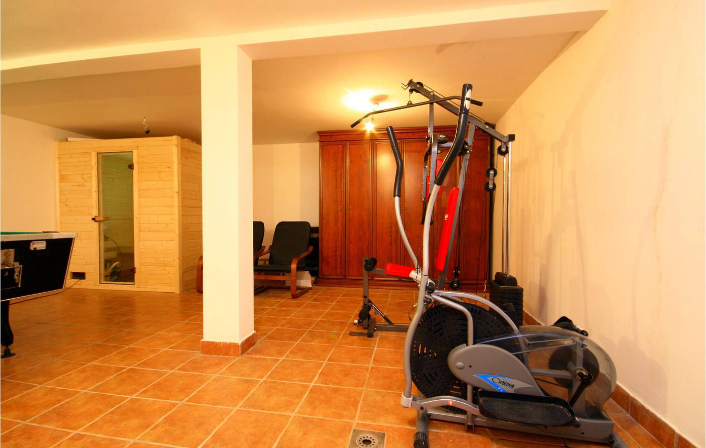 Ferienhaus für 9 Personen mit Pool in Dalmatinisches Zagora