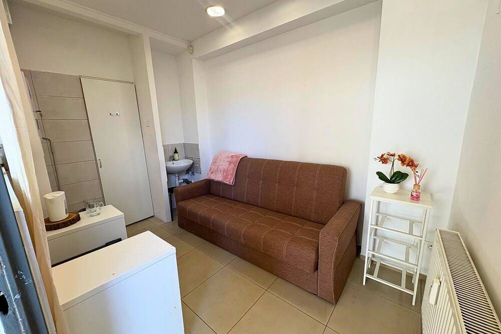 Ganze Wohnung, Cozy studio near the city center with free parking in Oppeln, Oppeln und Umgebung