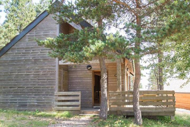 Gîte pour 6 personnes, avec terrasse et jardin à Saint-Paul-le-Froid - 4