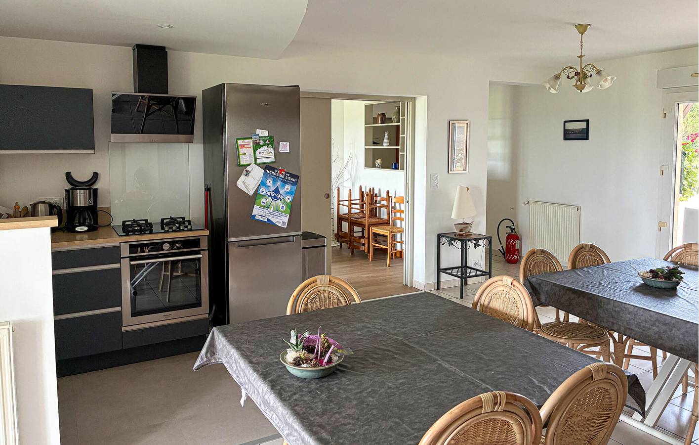 Appartement confortable avec jardin, Wi-Fi, à proximité du littoral et des restaurants in Huisnes-sur-Mer, Baie du Mont-Saint-Michel