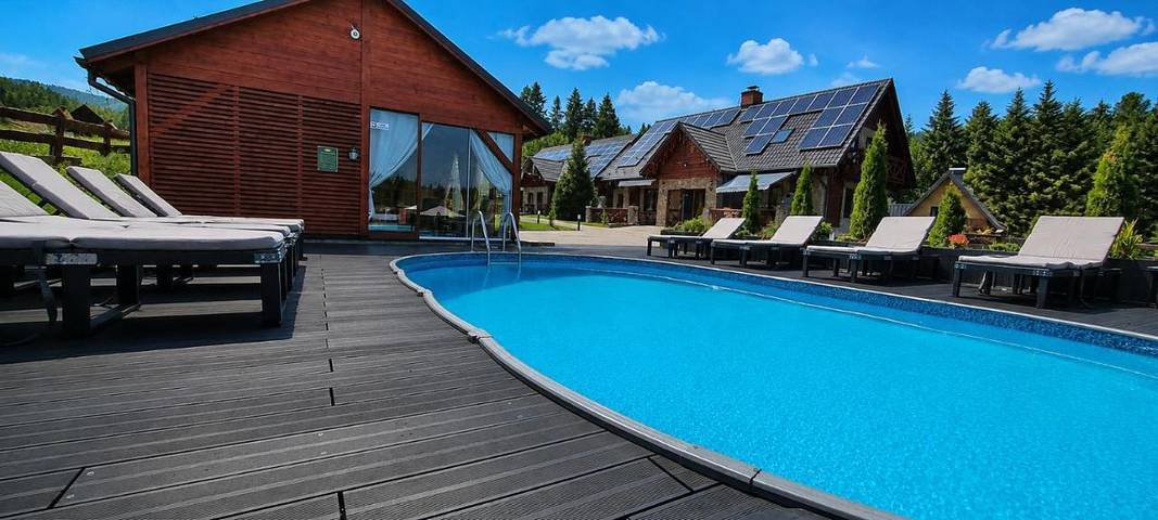 Apartament wakacyjny dla 8 osób, z Balkon i Jacuzzi oraz Taras i Ogród w Korbielów