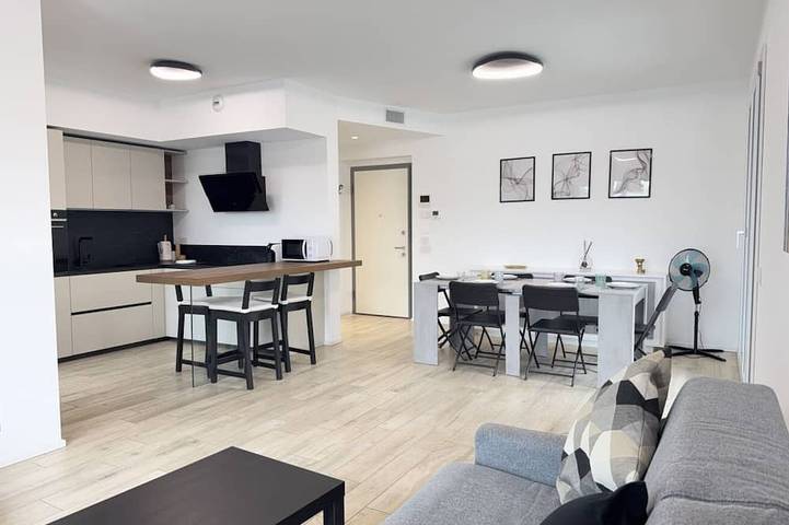 Vacation rental for 6 people, with balcony and hot tub in Bergamo