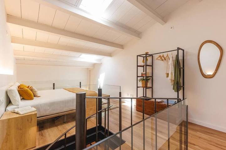 Ganze Wohnung, Bravissimo Ballesteries 40, Barri Vell Duplex in Girona, Gironès