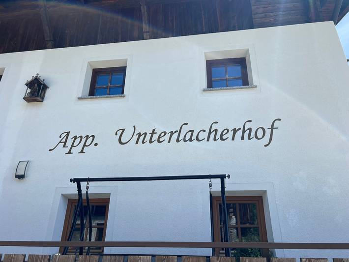 Hel lejlighed, Apartment 'Bergkristall 2' with Mountain View, Shared Garden and Wi-Fi in San Giacomo, Ahrn-dalen