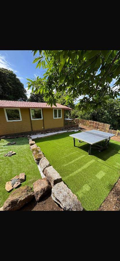 Location de vacances pour 4 personnes, avec vue ainsi que terrasse et jardin à Fozzano - 2