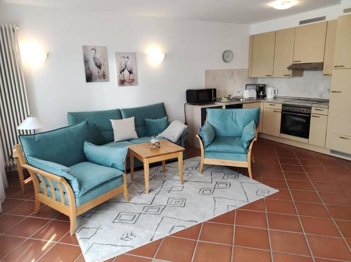 Apartamento de vacaciones para 4 personas, con vistas al lago además de jardín y vistas - 1