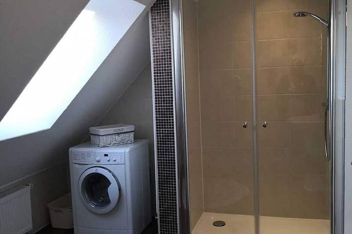 Ganze Wohnung, Liebevoll eingerichtete Dachgeschosswohnung in Klixbüll, Grünes Binnenland
