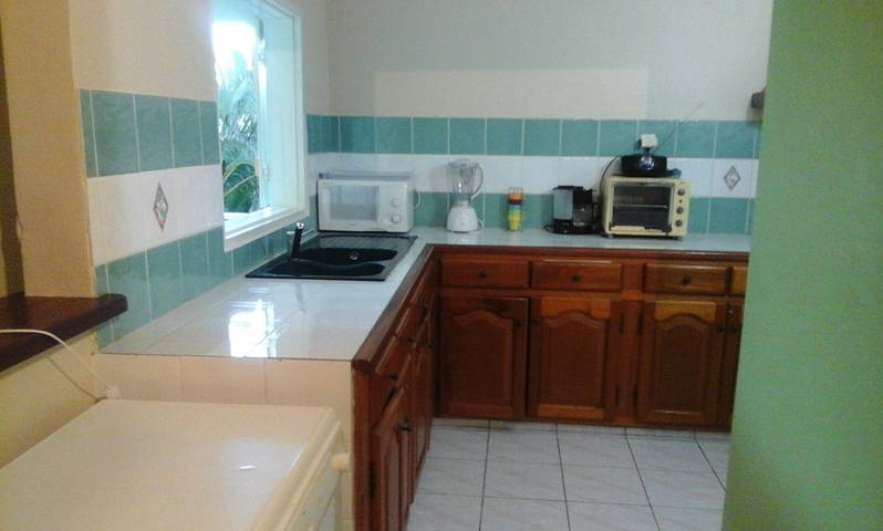 Gîte pour 5 personnes, avec piscine ainsi que jardin et balcon dans Pointe-à-Pitre - 3