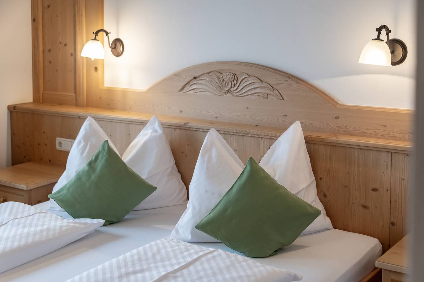 Ganze Wohnung, 'Residenz Diana Ferienwohnung 101' mit Bergblick, Balkon und Wlan in Terenten, Dolomiti Superski