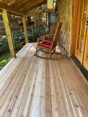 Log Cabin for 6 Guests in Langley (WA), Whidbey Island, Picture 3