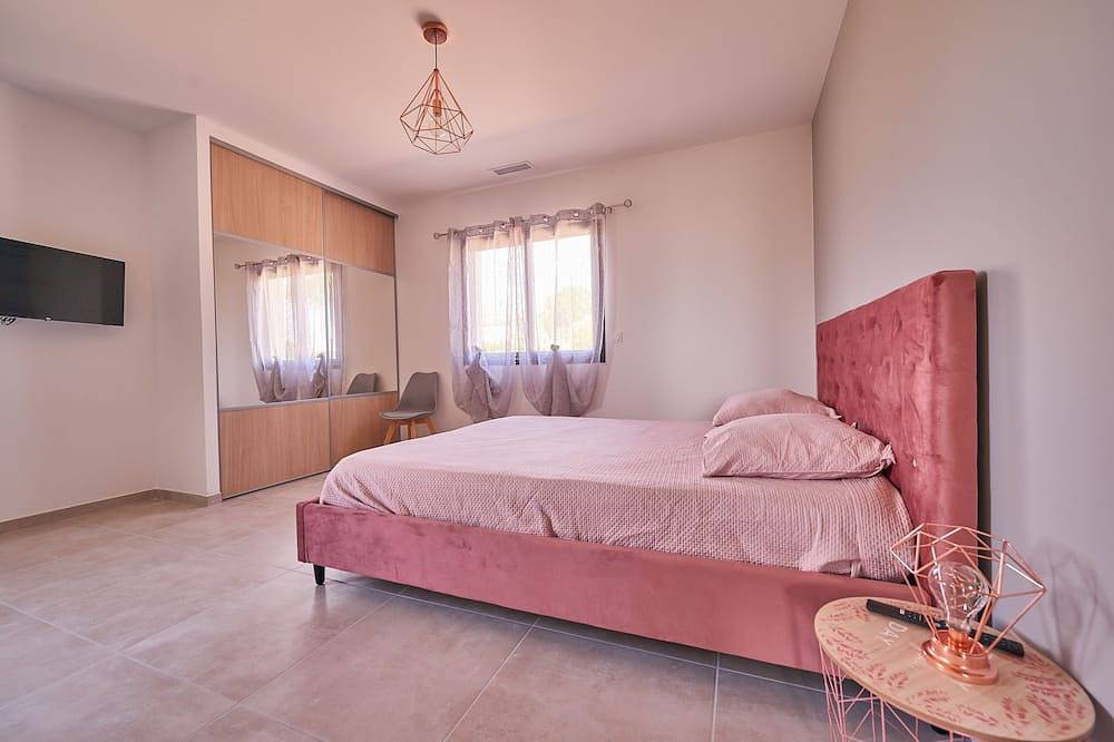 Villa vue exceptionnelle 4 étoiles certifiéspa et piscine chauffé à débordement in Servian, Côte méditerranéenne (France)