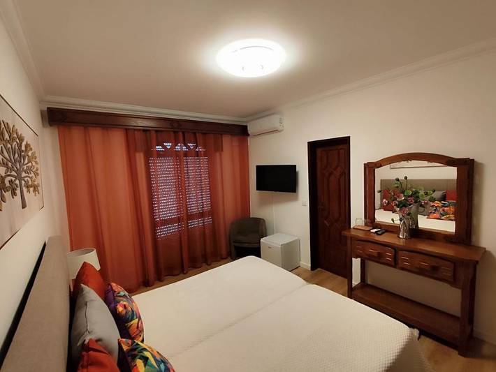 Hotel para 4 pessoas em Coruche