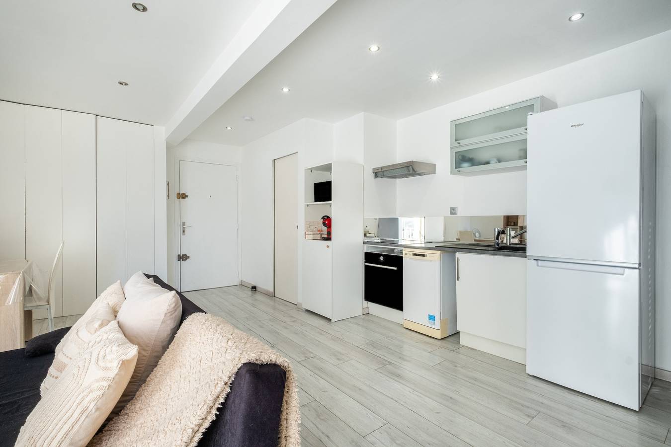 Appartement entier, Appartement 'T2 Cyril Besset' avec Wi-Fi in Cagnes-sur-Mer, Côte méditerranéenne (France)