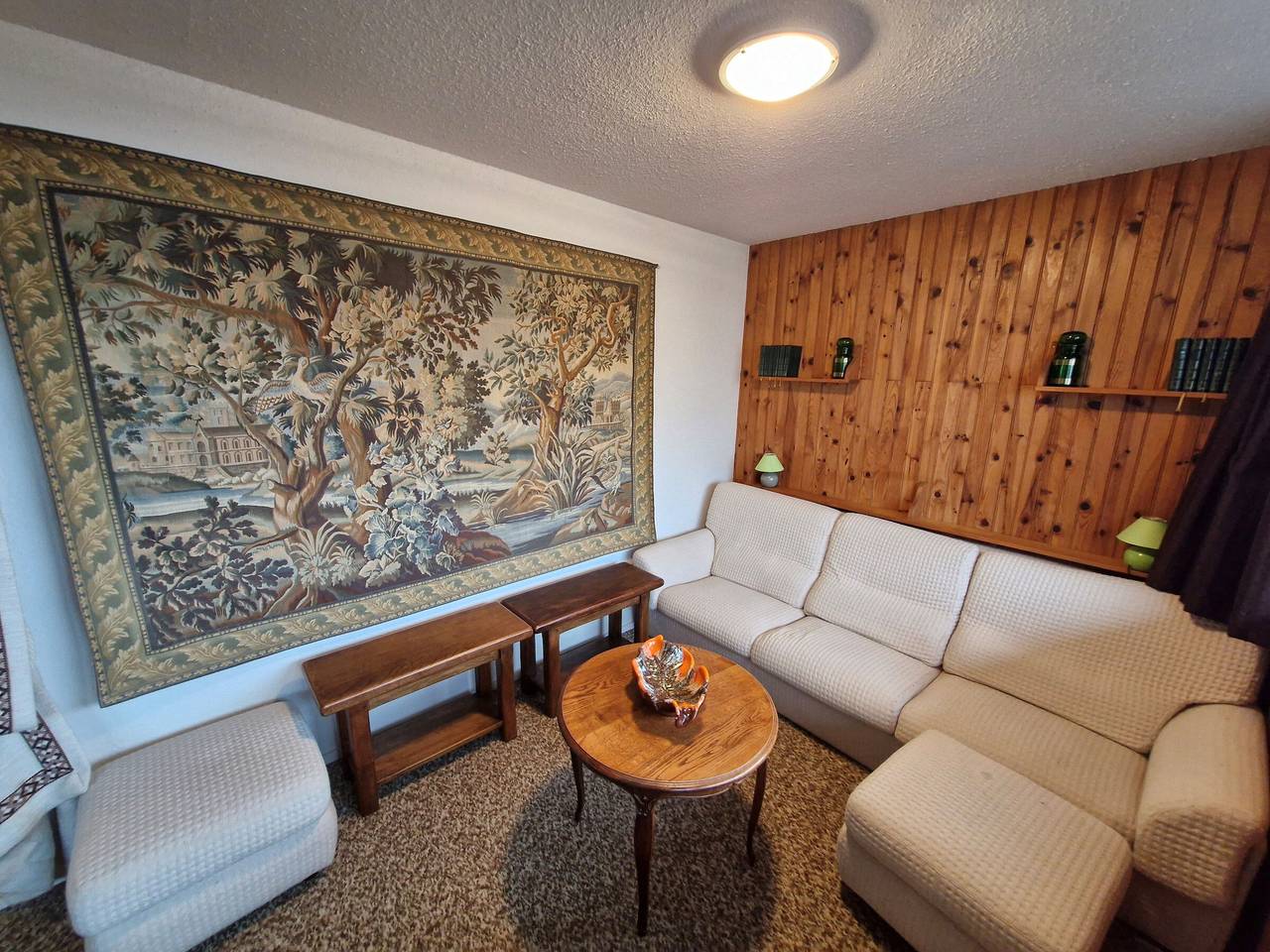 Apartamento entero, Amplio apartamento al pie de pistas en Super Besse in Super Besse, Besse-et-Saint-Anastaise