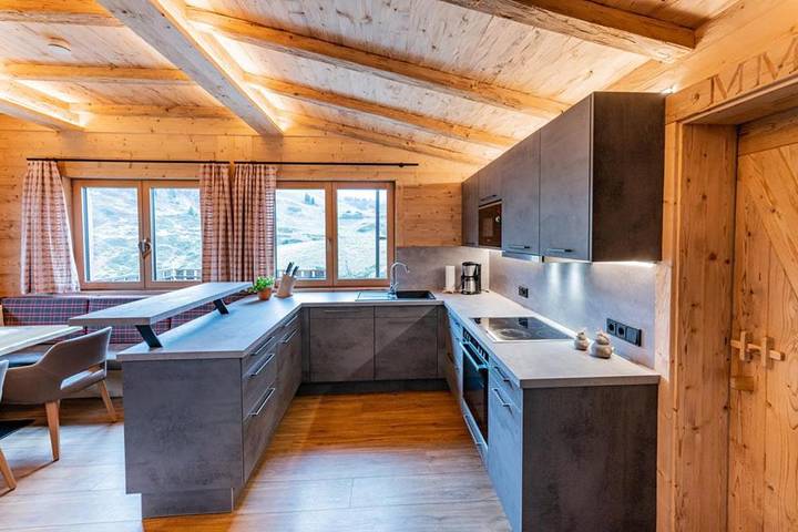 Ferienhaus für 8 Personen, mit Balkon und Terrasse sowie Garten und Ausblick in Warth - 3