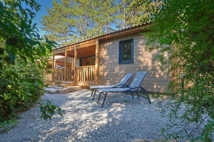 Casa rural para 4 personas, con terraza además de balcón/terraza y sauna - 1