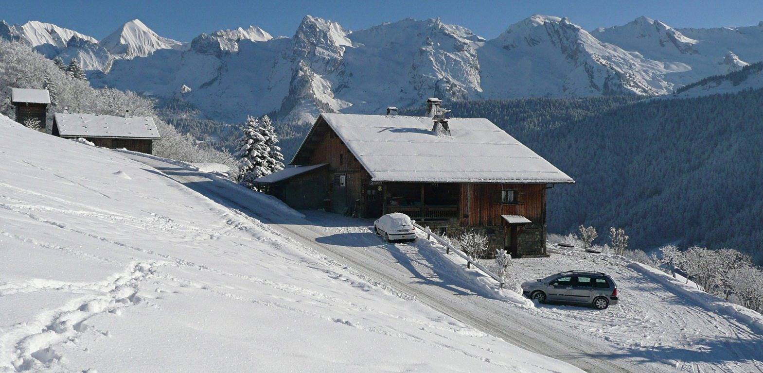 Appartement entier, Appartement de 6 personnes spacieux rez-de-jardin in Le Grand-Bornand, Région d'Annecy