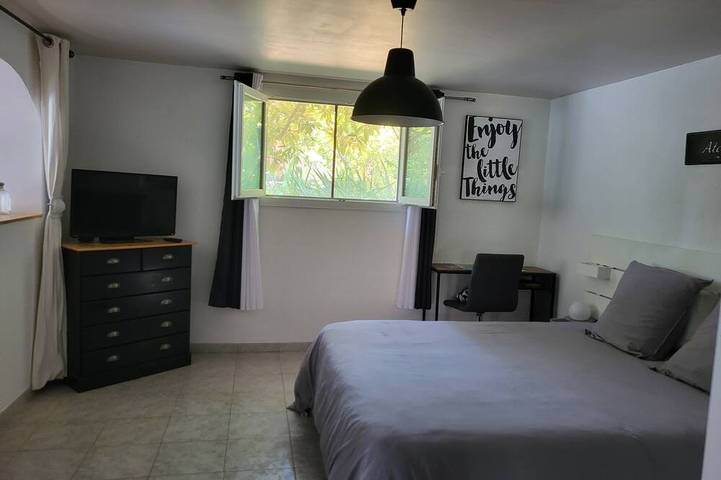 Location de vacances pour 3 personnes, avec terrasse et jardin à Le Thoronet - 3