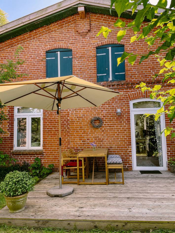 Ferienwohnung für 2 Personen, mit Terrasse und Garten in Bünsdorf