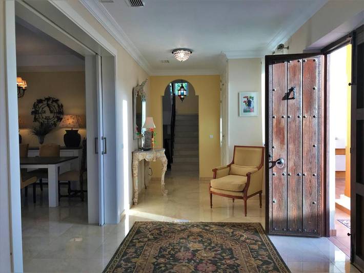 Casa rural para 10 personas, con vistas y jardín además de piscina y vistas al lago, Se admiten mascotas en Manilva - 4