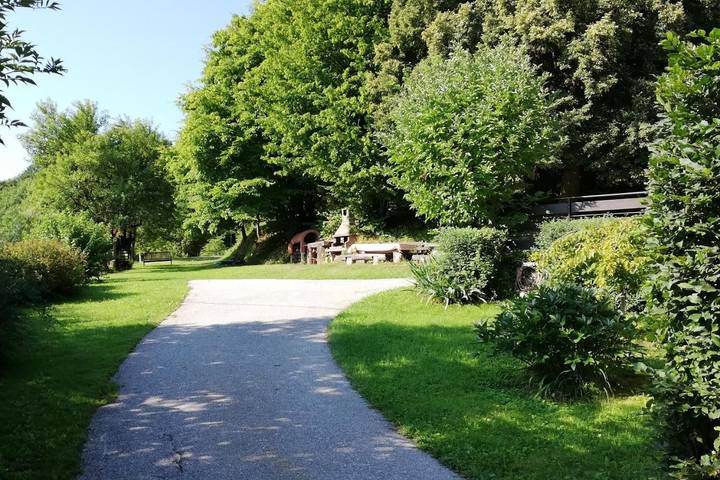 Location de vacances pour 4 personnes, avec piscine ainsi que jardin et vue à Maribor - 2