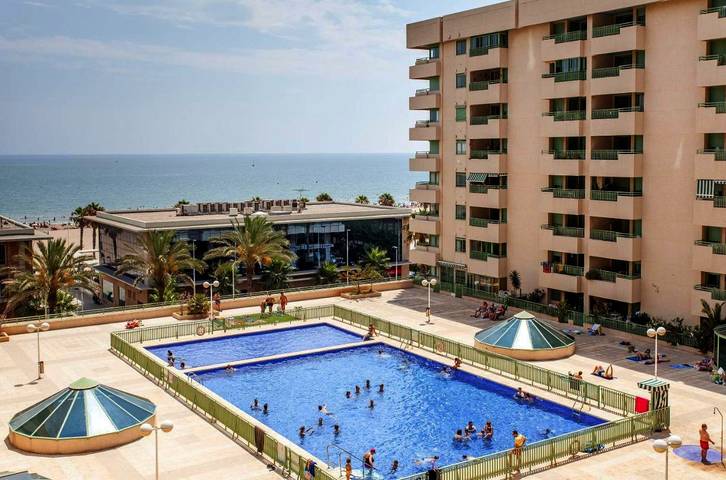Apartamento para 5 personas, con Balcón y Terraza además de Piscina y Vistas en Patacona