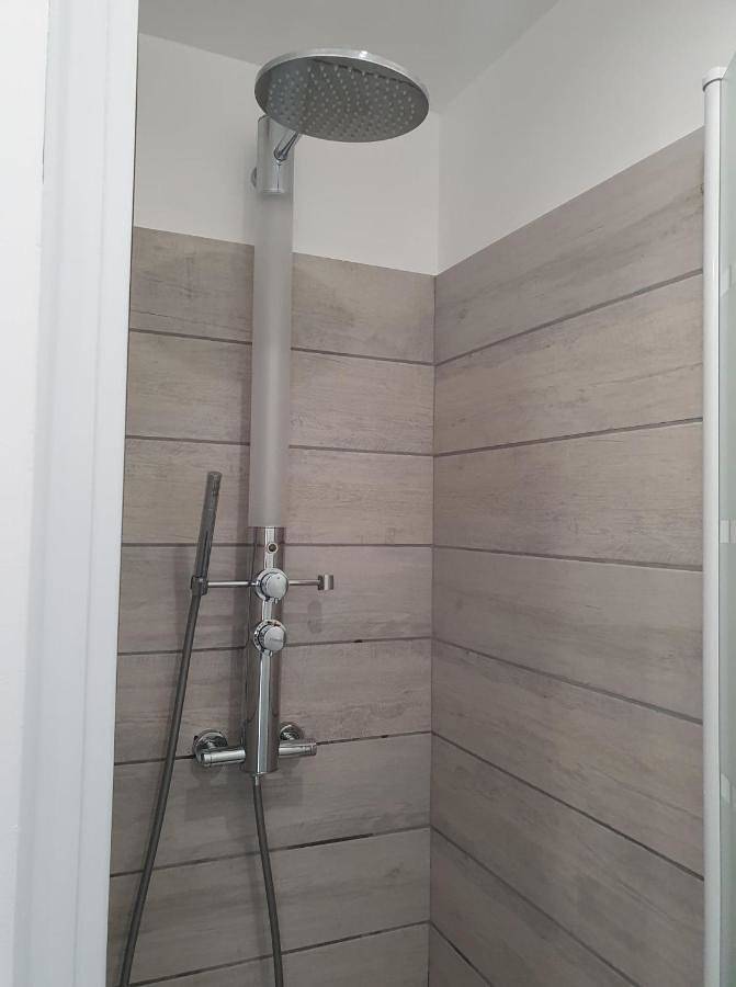 Gîte pour 2 personnes, avec Vue à Woignarue - 3