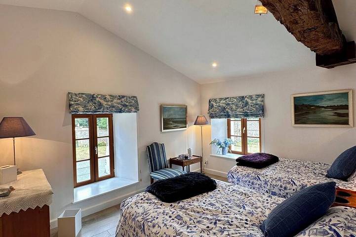 Charming 2-bedroom Gite in peaceful Niort - Wifi, 10 mins from City Center in Niort, Niort und Umgebung