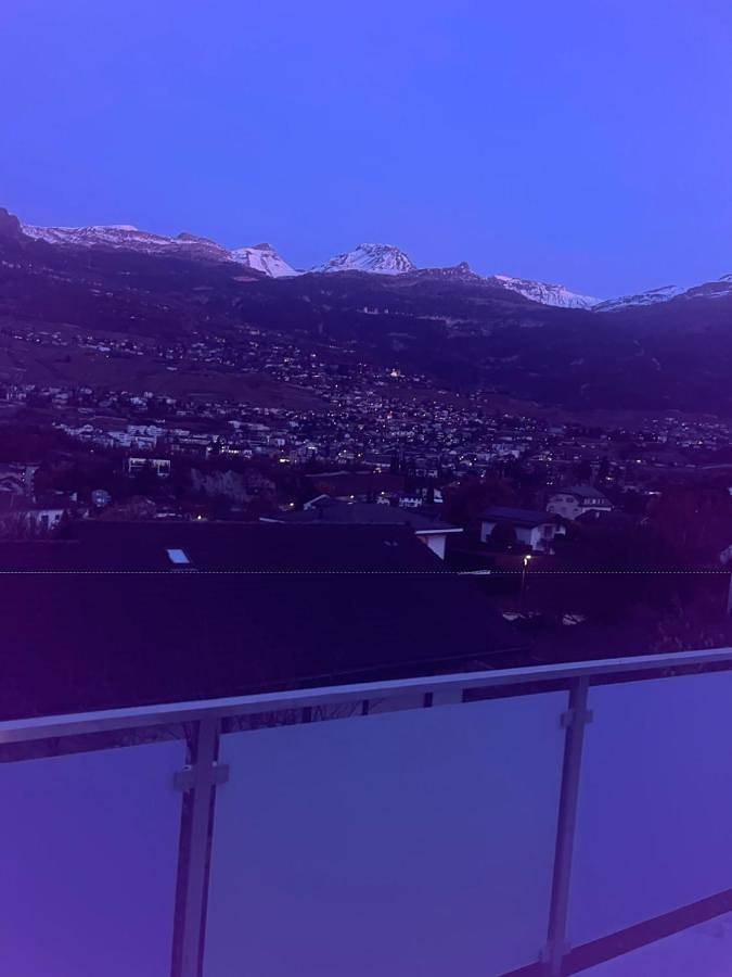 Gîte pour 2 personnes, avec vue et jardin, animaux acceptés à Sierre