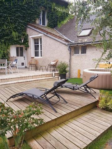 Gîte pour 6 personnes, avec jardin et terrasse à Monts