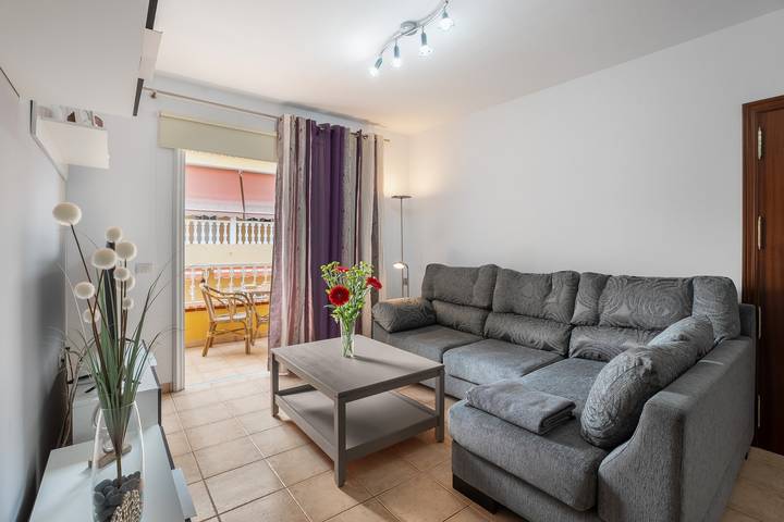 Gîte pour 3 personnes, avec balcon dans Playa de San Juan
