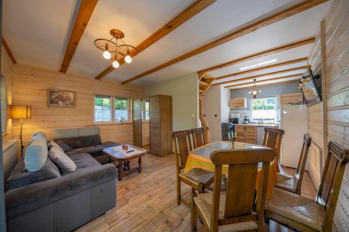 Chalet für 6 Personen, mit Terrasse und Garten in Niederschlesien - 2