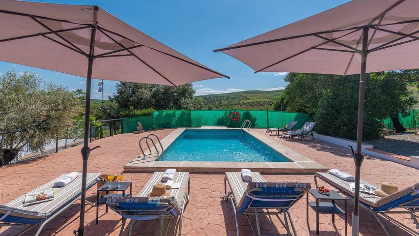 Chalet para 6 personas, con balcón/terraza y piscina, Se admiten mascotas en Antequera - 4