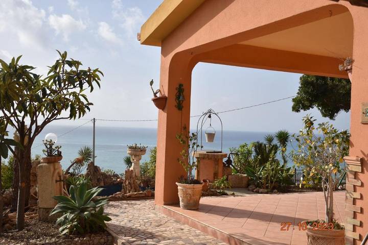 Ferienhaus für 6 Personen, mit Terrasse und Garten sowie Ausblick in Licata - 3