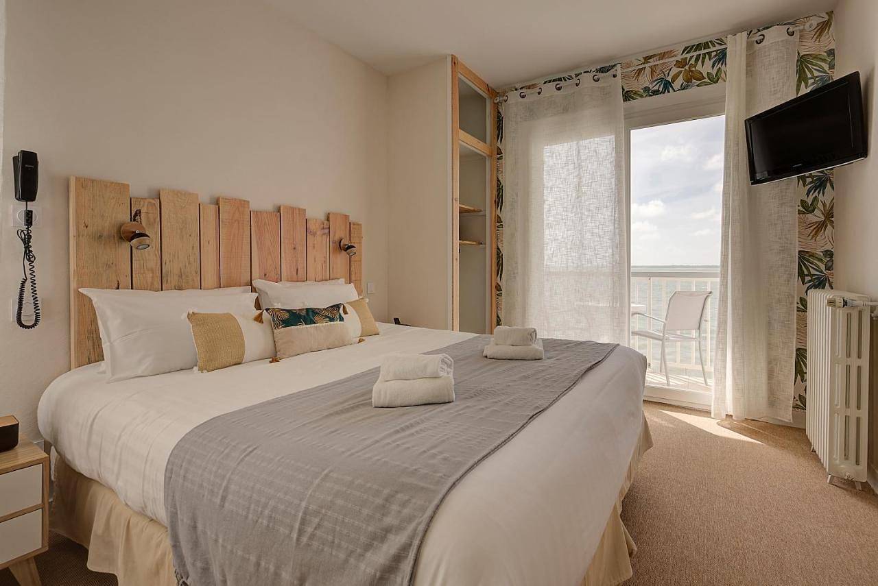Beach Hotel - Le Grand Chalet in Ronce-les-Bains, La Tremblade