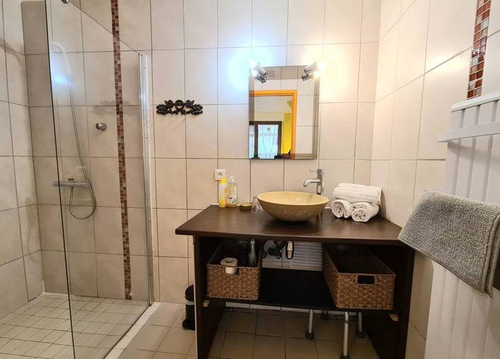 Chambre d’hôte pour 2 personnes, avec piscine et jardin, animaux acceptés dans Grand Est - 3