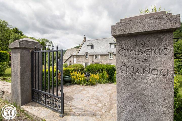 Gîte pour 14 personnes, avec jardin à Mont-Dore - 3