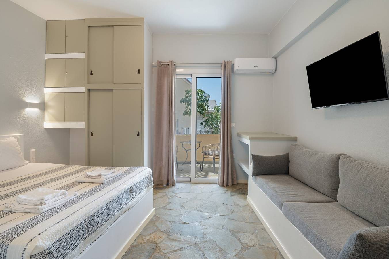 1-Zimmer-Apartment im Zentrum von Porto Heli in Porto Heli, Argolis