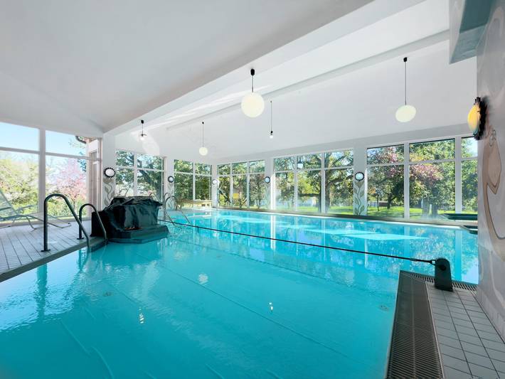 Ferienwohnung für 12 Personen, mit Balkon und Garten sowie Kinderpool und Sauna in Deggenhausertal - 3