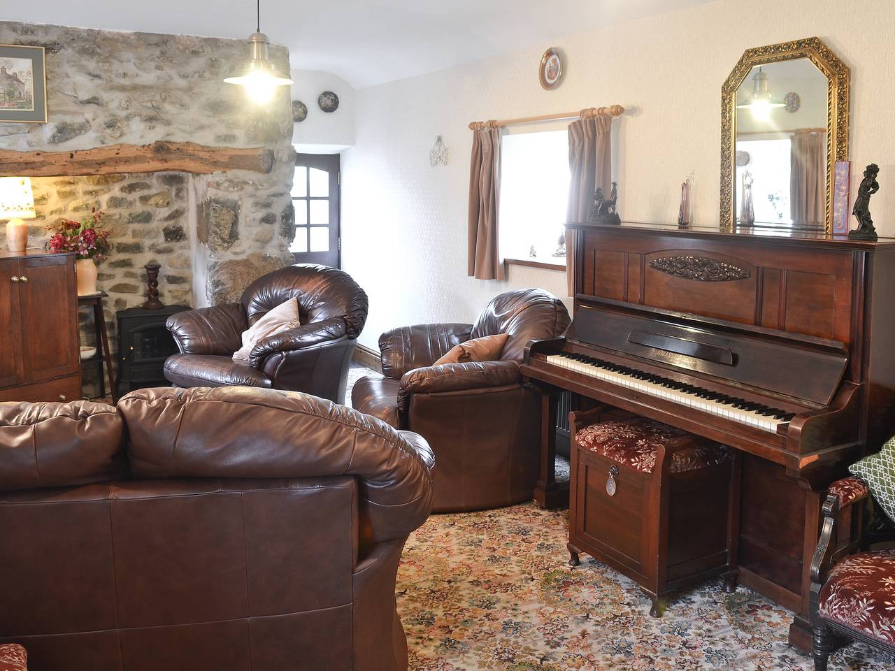 Cae Bach Cottage in Gwynedd