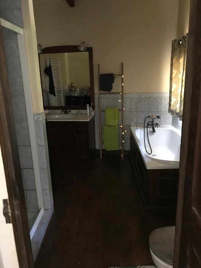 Location de vacances pour 8 personnes, avec jardin ainsi que sauna et jacuzzi, animaux acceptés à Saint-Yrieix-la-Montagne - 2