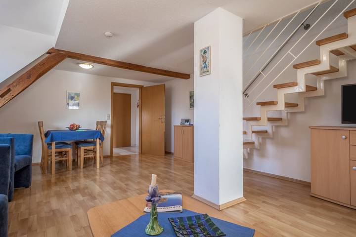 Ganze Wohnung, Duplex-Wohnung "4-Sterne-Ferienwohnung Nr. 1" mit Wlan, Garten & Terrasse in Deggenhausertal, Region Bodensee-Oberschwaben