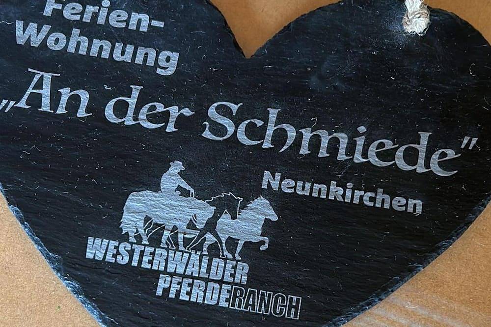 Ferienwohnung An der Schmiede - Appartement/Fewo, Dusche, Wc, Balkon in Westerwald